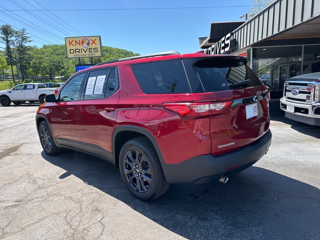 2018 Chevrolet Traverse Image 3