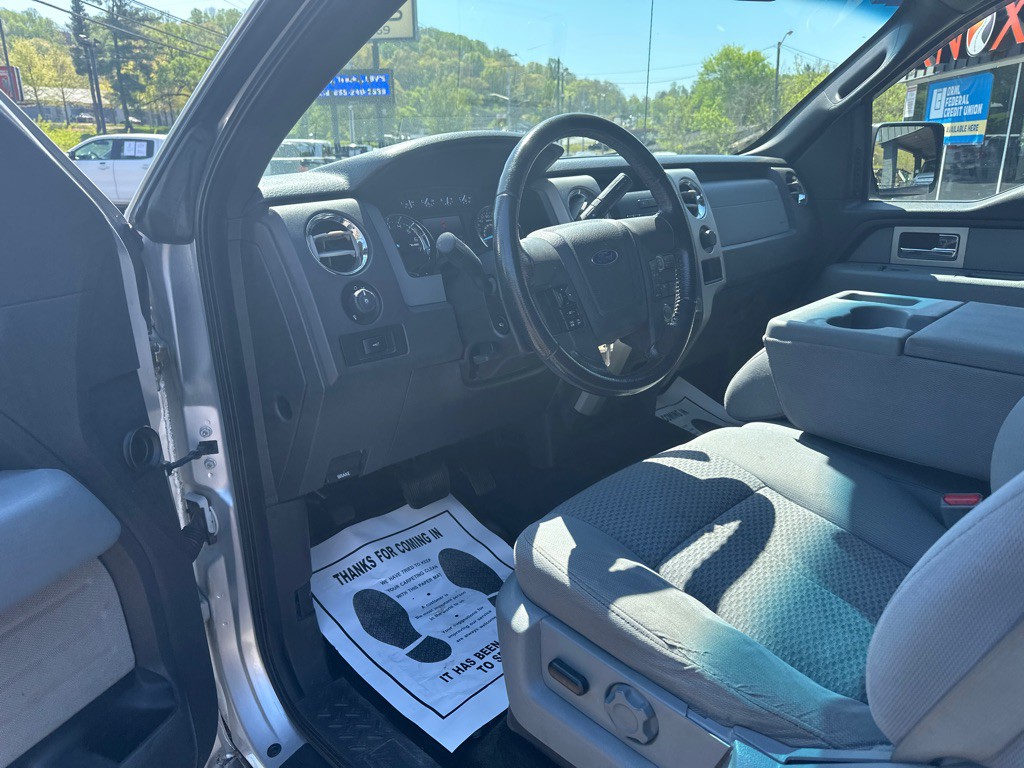 2011 Ford F-150 Image 5