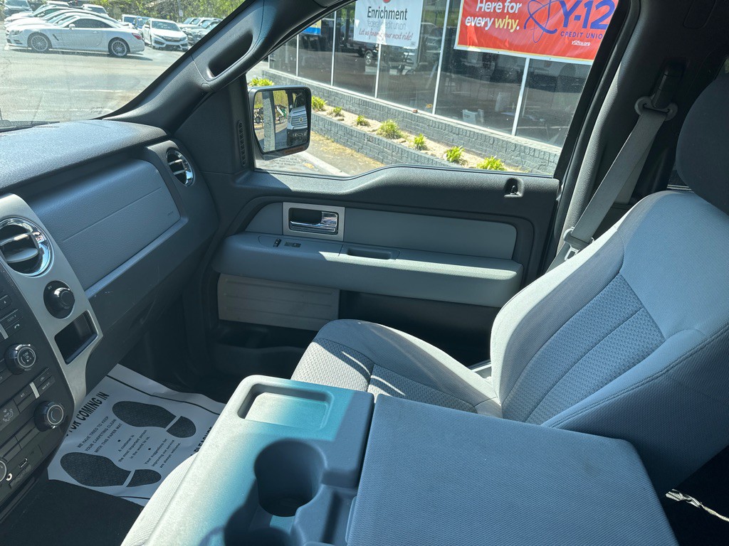 2011 Ford F-150 Image 6