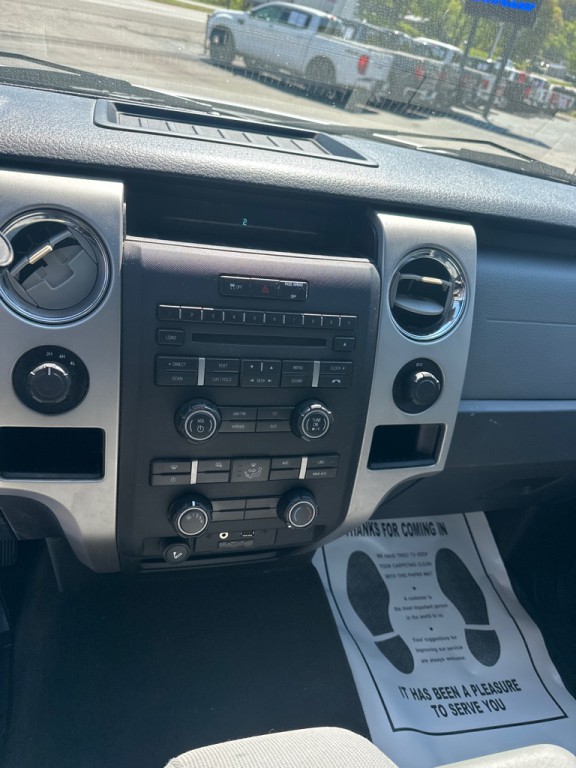 2011 Ford F-150 Image 8