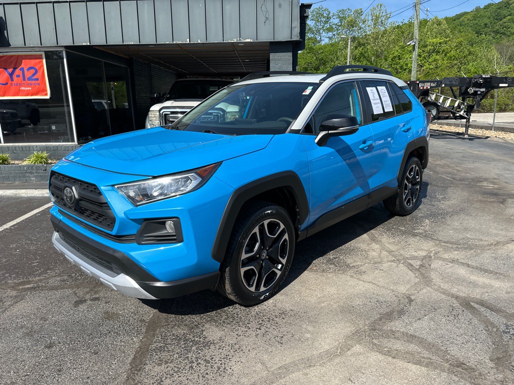 2019 Toyota Rav4 Image 1
