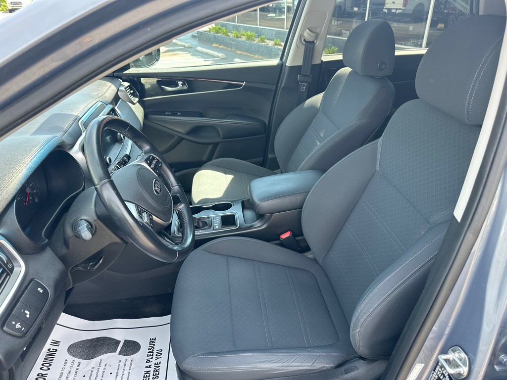 2019 Kia Sorento Image 6