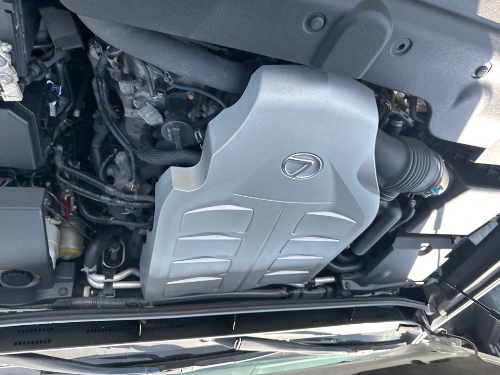 2015 Lexus GX Image 20