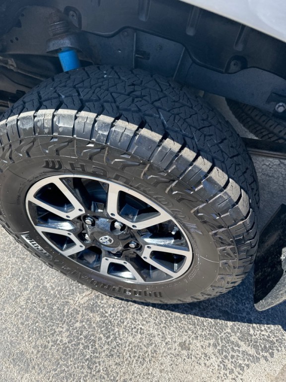 2018 Toyota Tundra Image 14