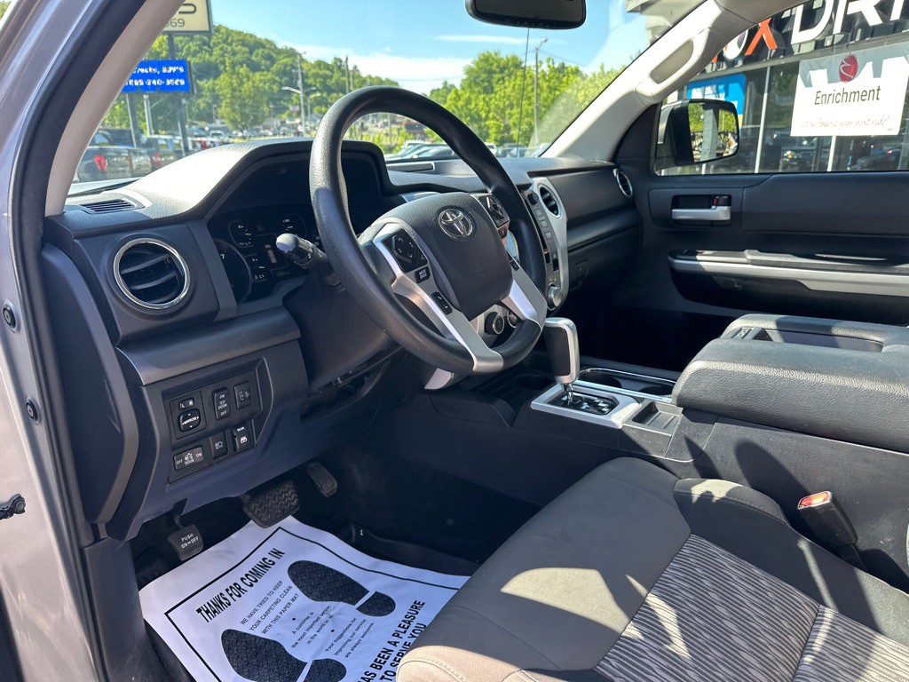 2018 Toyota Tundra Image 16