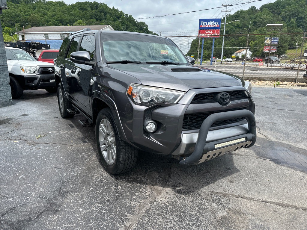 2018 Toyota 4Runner Image 6