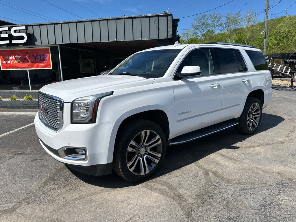 2017 GMC Yukon Image 1