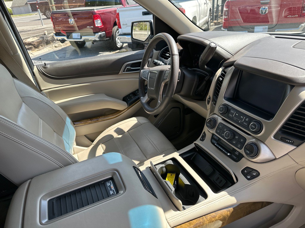 2017 GMC Yukon Image 9