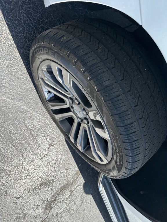 2017 GMC Yukon Image 14