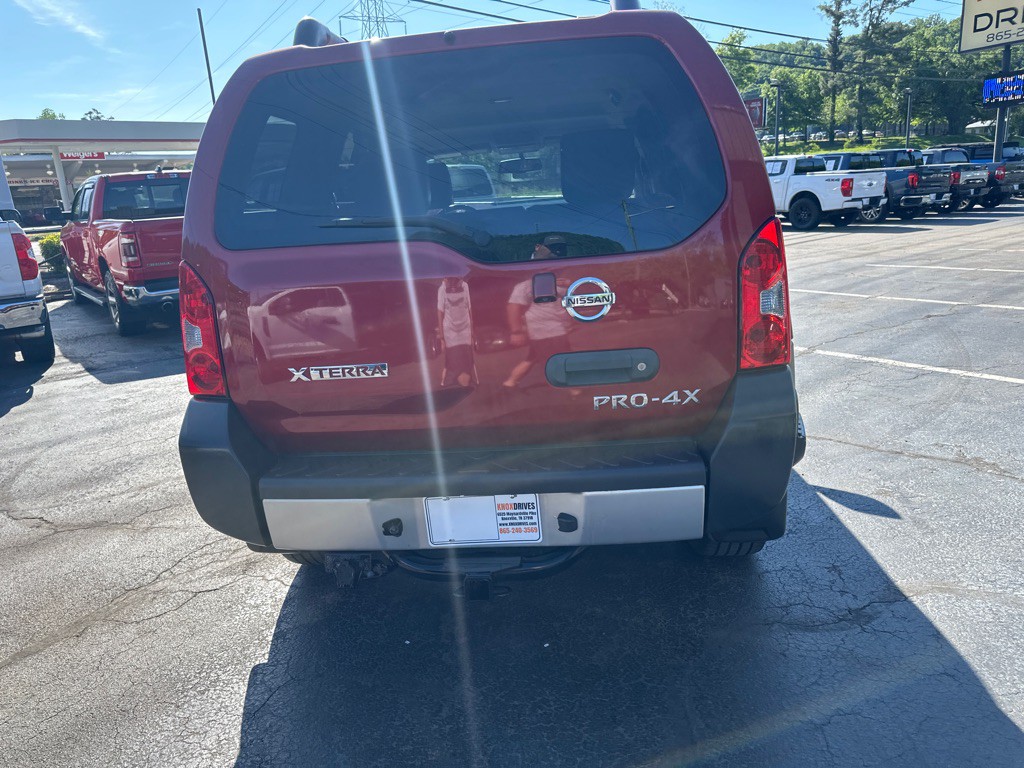 2013 Nissan Xterra Image 3
