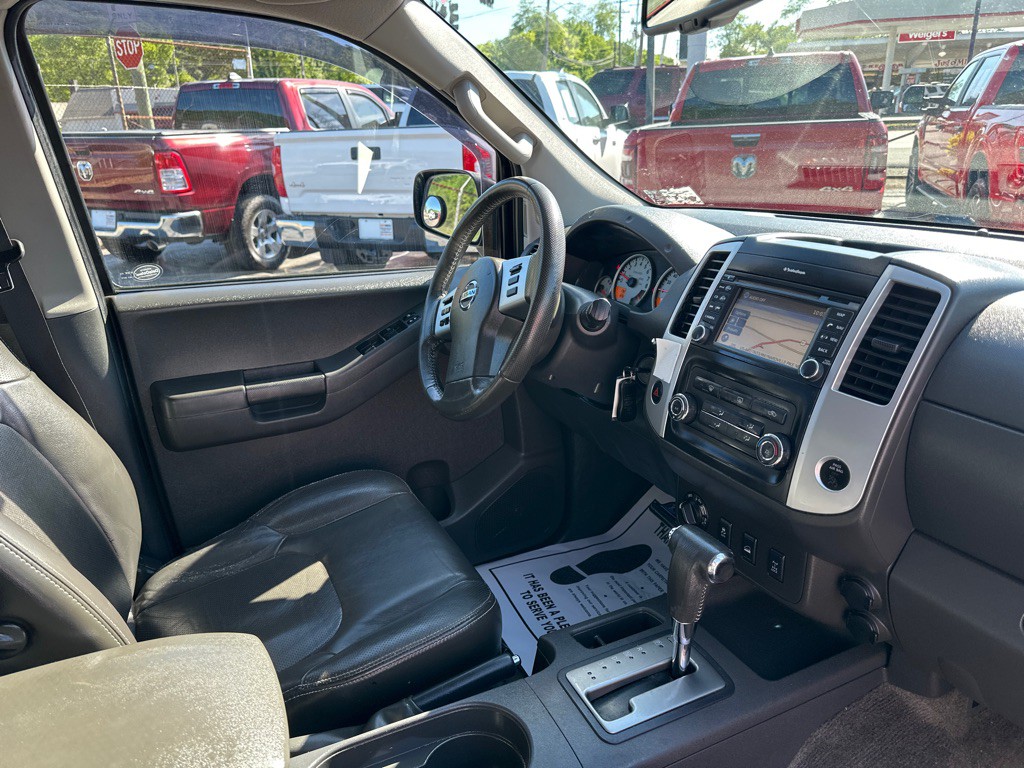 2013 Nissan Xterra Image 8