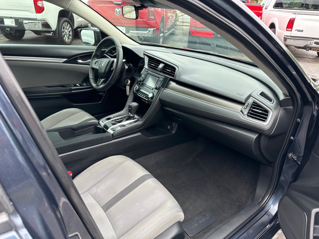 2019 Honda Civic Image 7