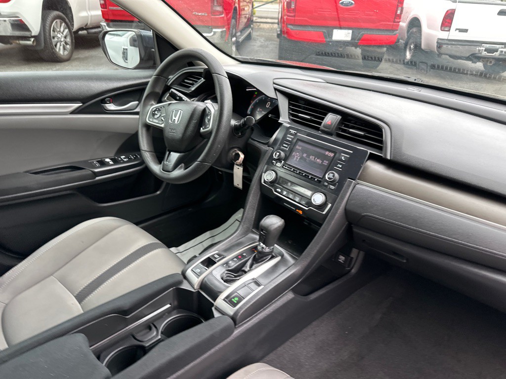 2019 Honda Civic Image 8