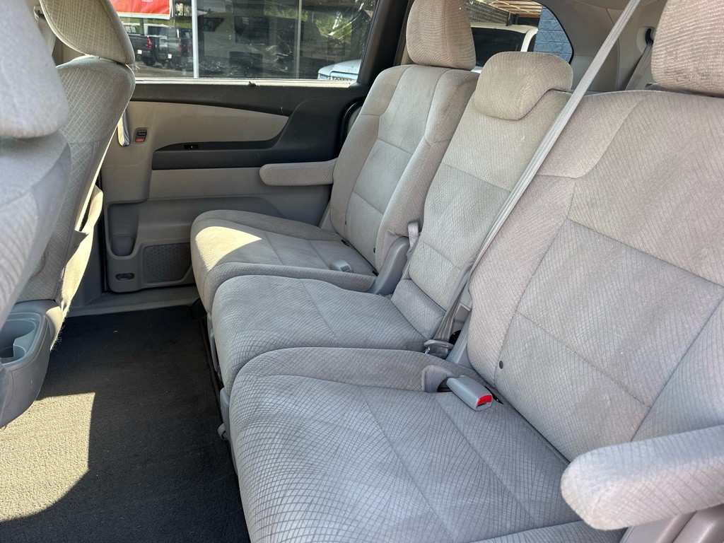 2016 Honda Odyssey Image 15