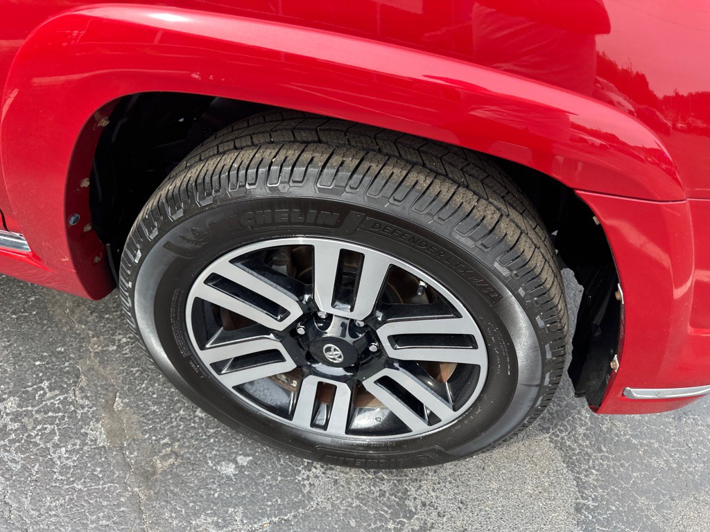 2015 Toyota 4Runner Image 7