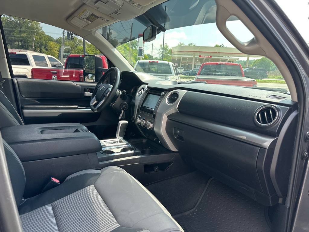 2016 Toyota Tundra Image 7