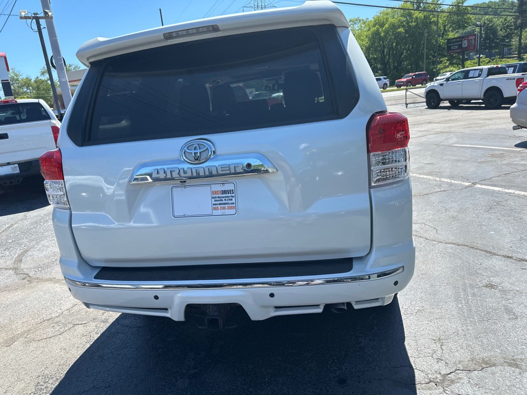 2013 Toyota 4Runner Image 3