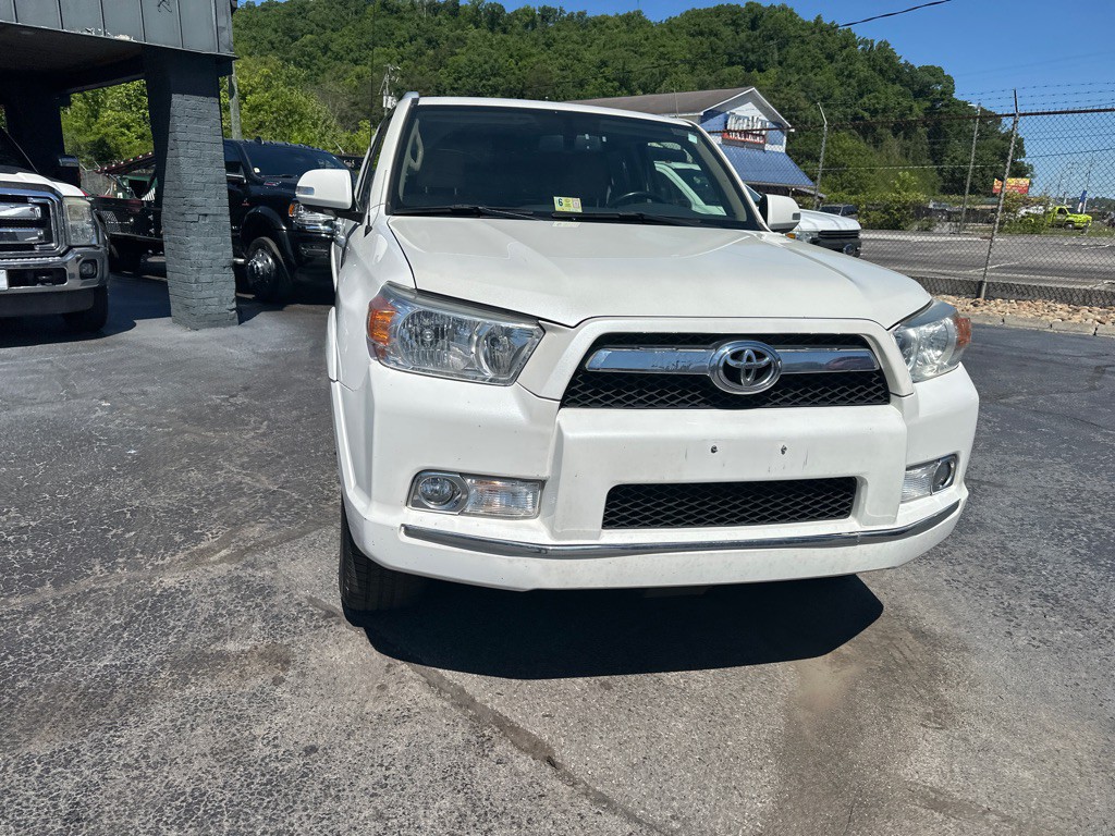 2013 Toyota 4Runner Image 6