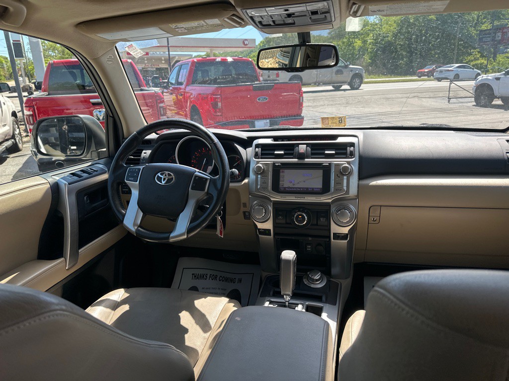 2013 Toyota 4Runner Image 13