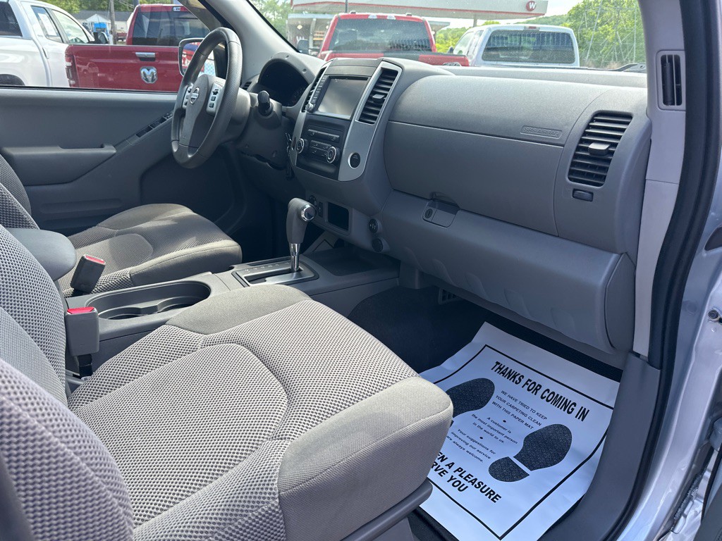 2019 Nissan Frontier Image 7
