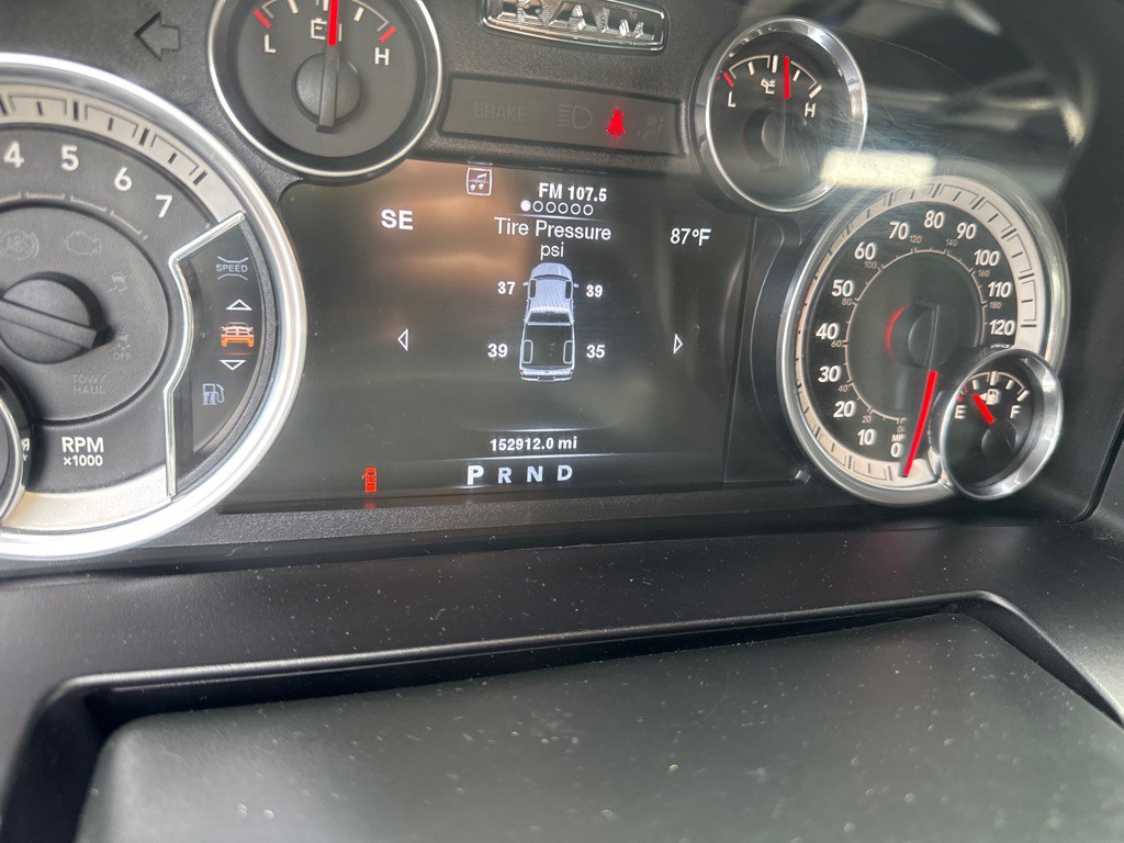 2014 RAM 1500 Image 15