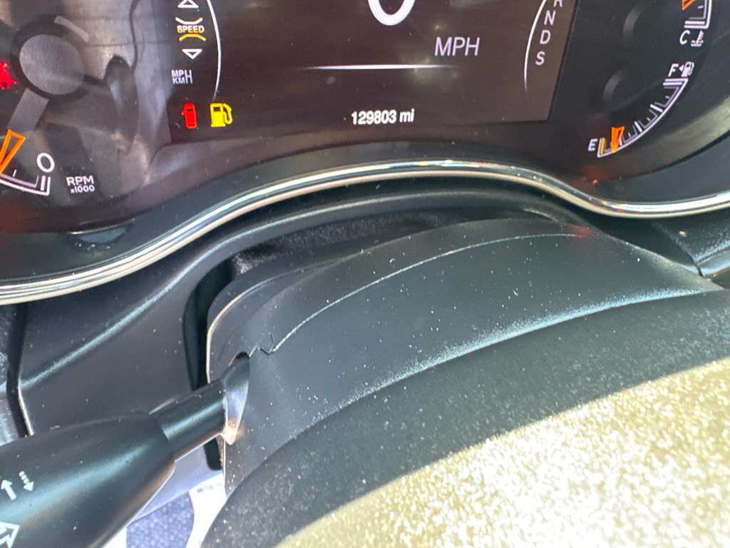 2015 Jeep Grand Cherokee Image 16
