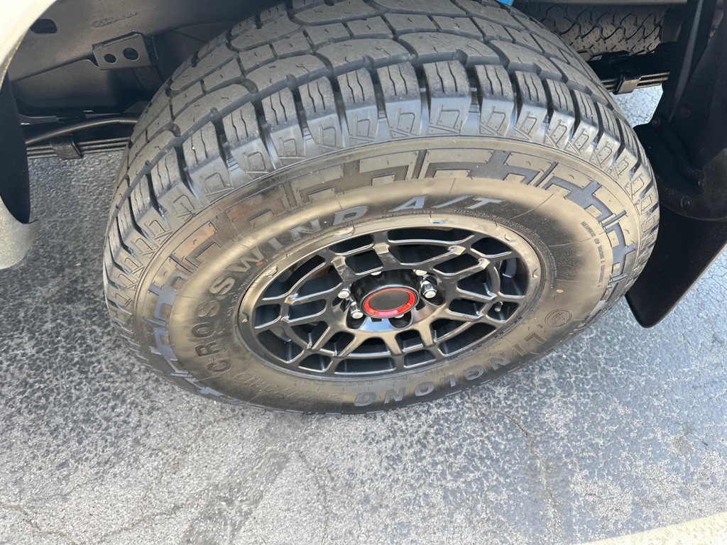 2010 Toyota Tacoma Image 14