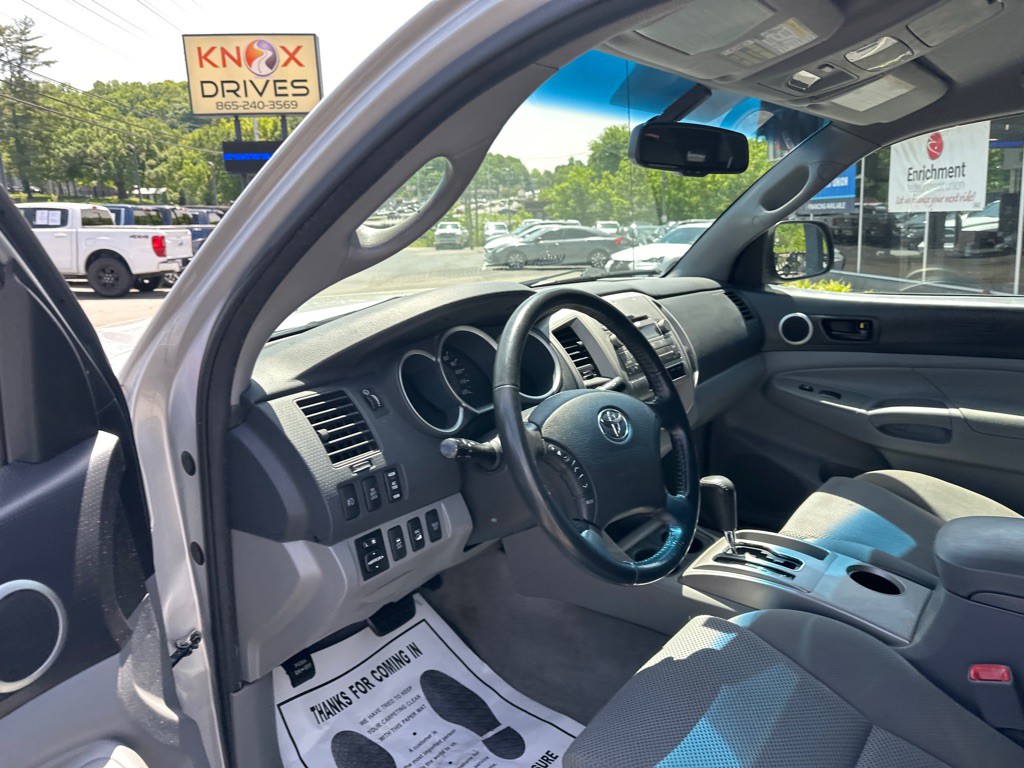 2010 Toyota Tacoma Image 20