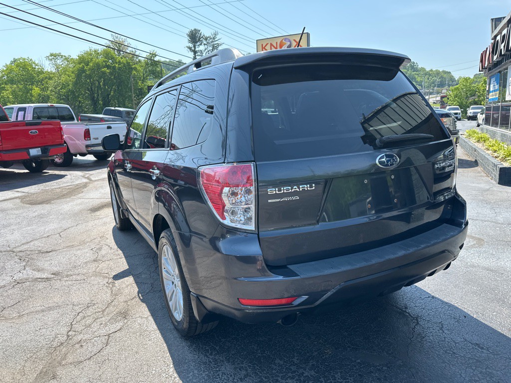 2012 Subaru Forester Image 2
