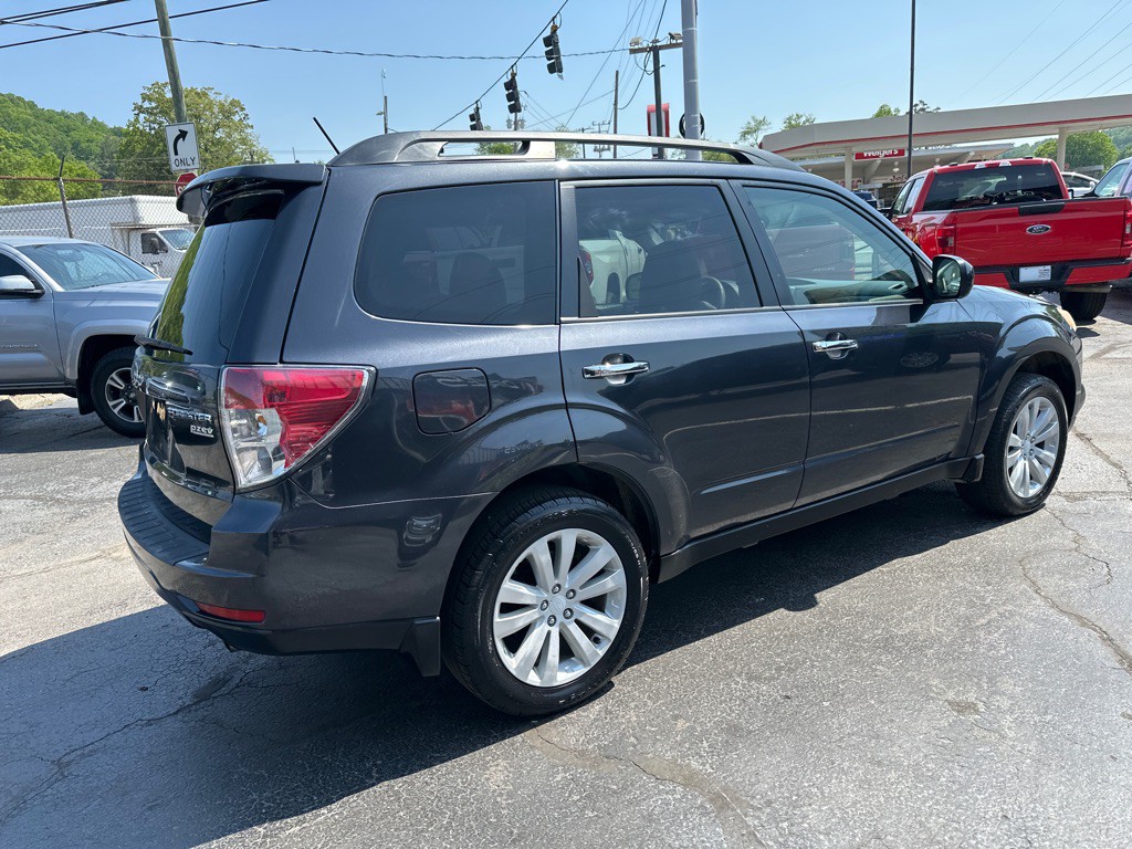 2012 Subaru Forester Image 4