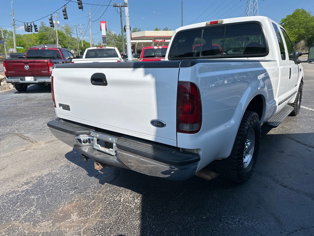 2000 Ford F-250 Image 4