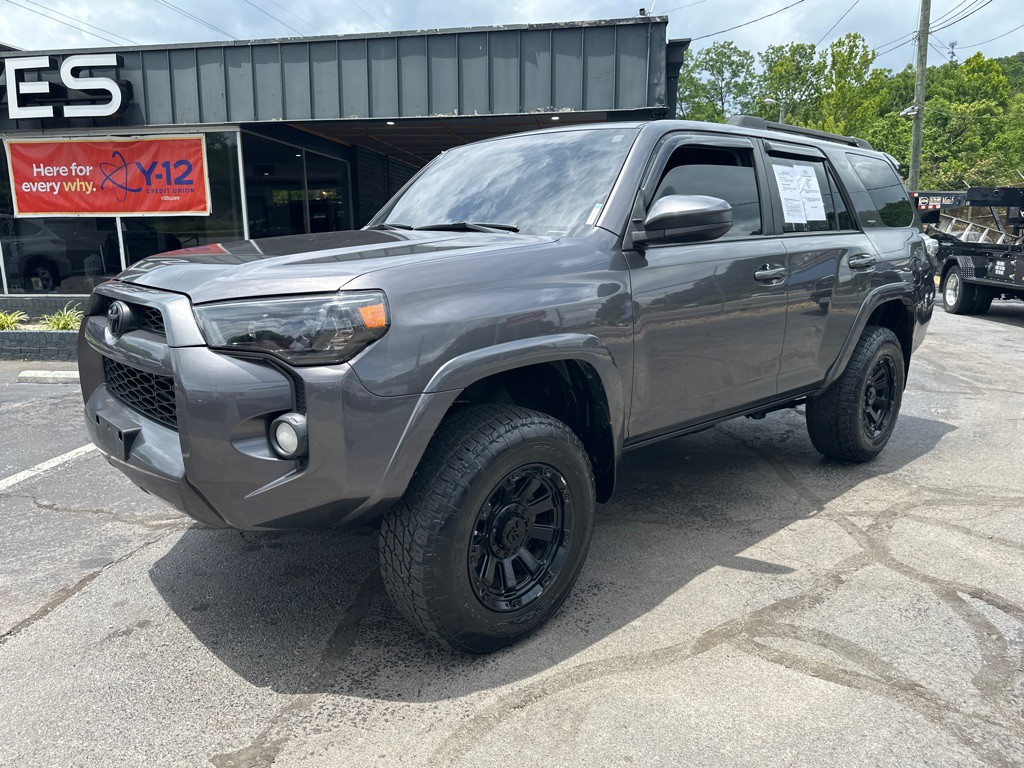 2018 Toyota 4Runner Image 1