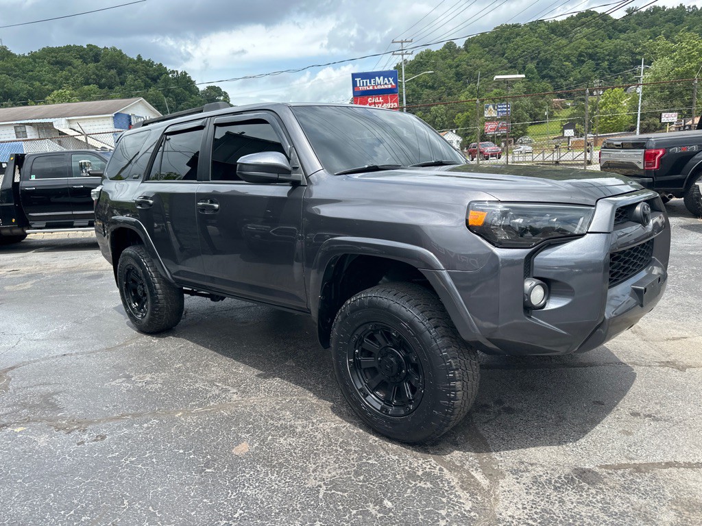 2018 Toyota 4Runner Image 4