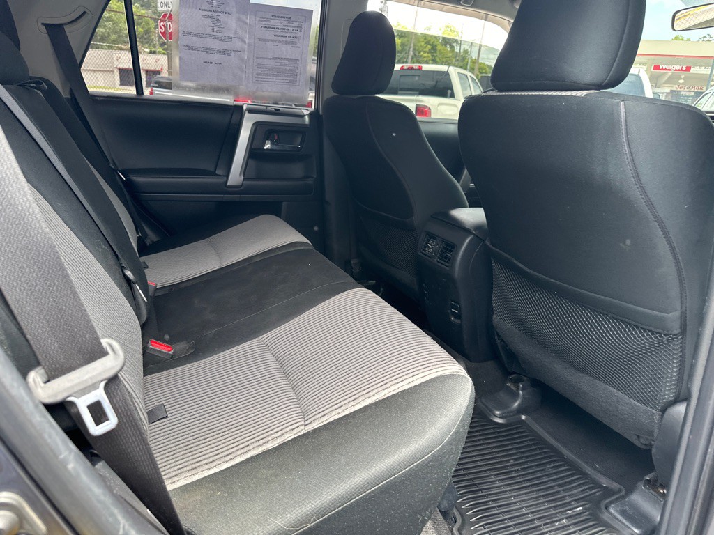 2018 Toyota 4Runner Image 9