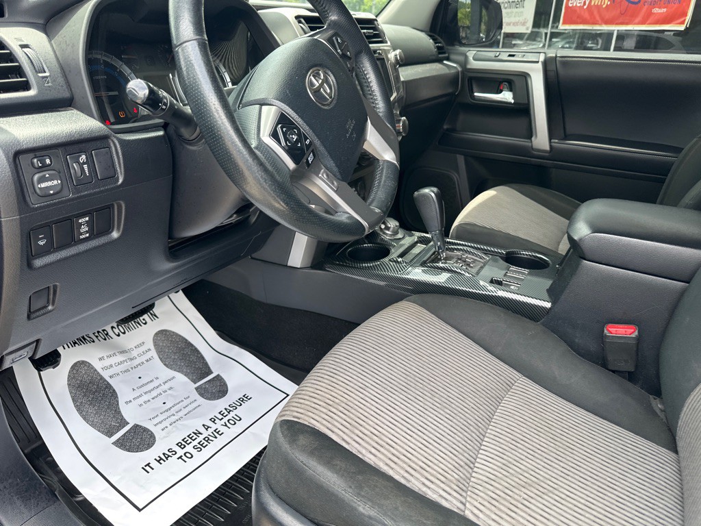 2018 Toyota 4Runner Image 12
