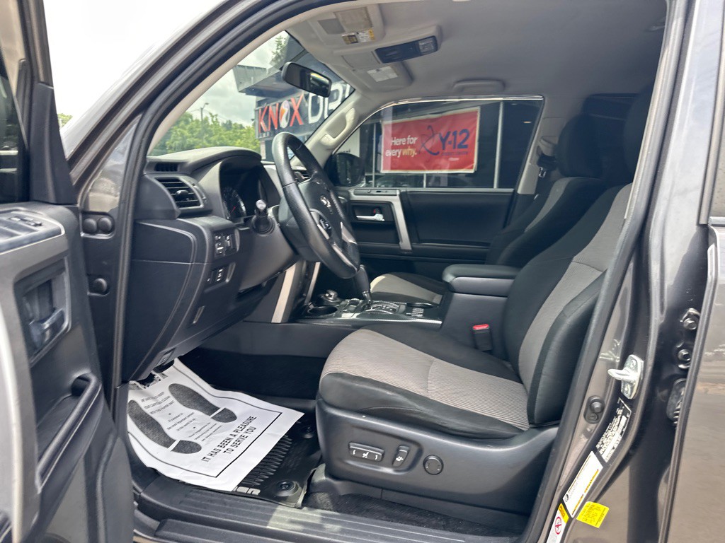 2018 Toyota 4Runner Image 16