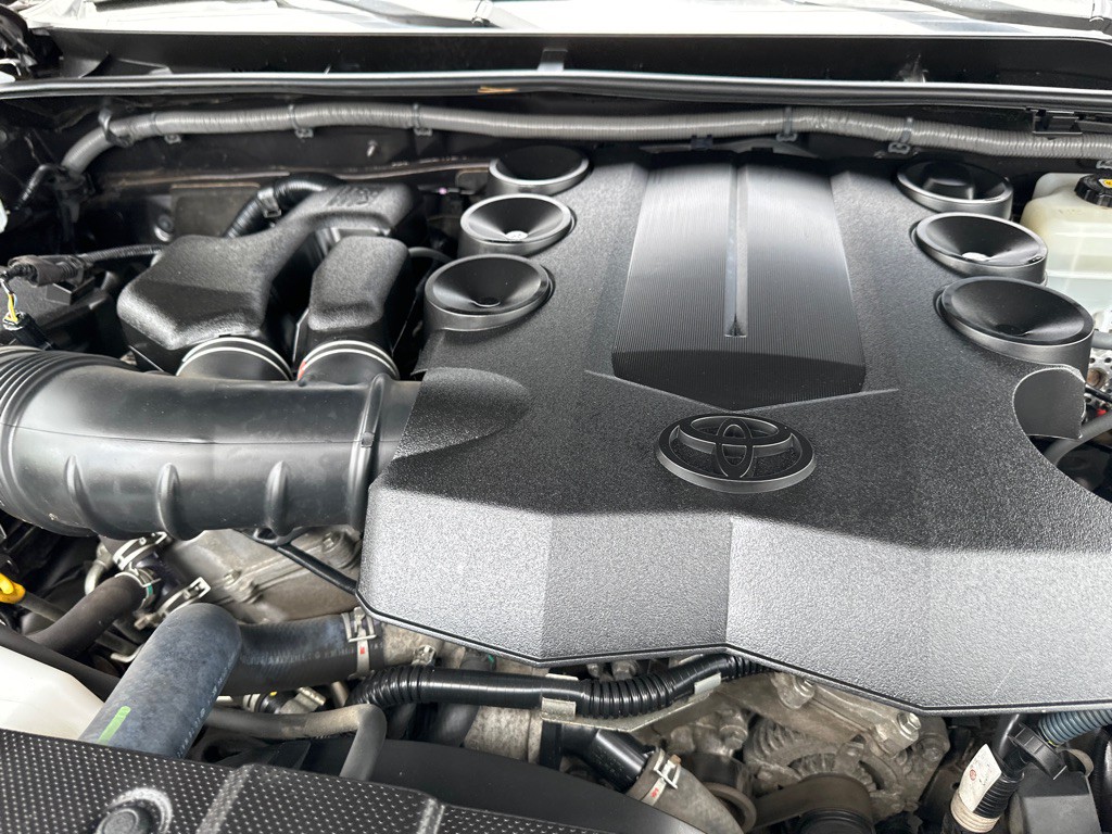 2018 Toyota 4Runner Image 17