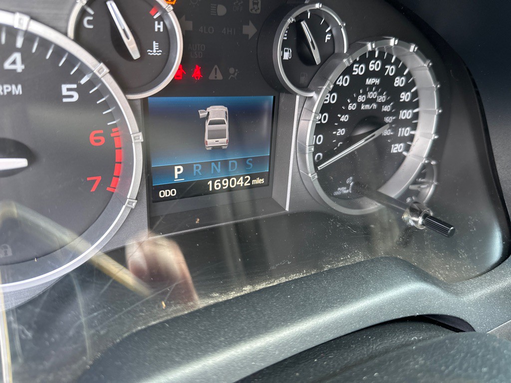 2014 Toyota Tundra Image 12