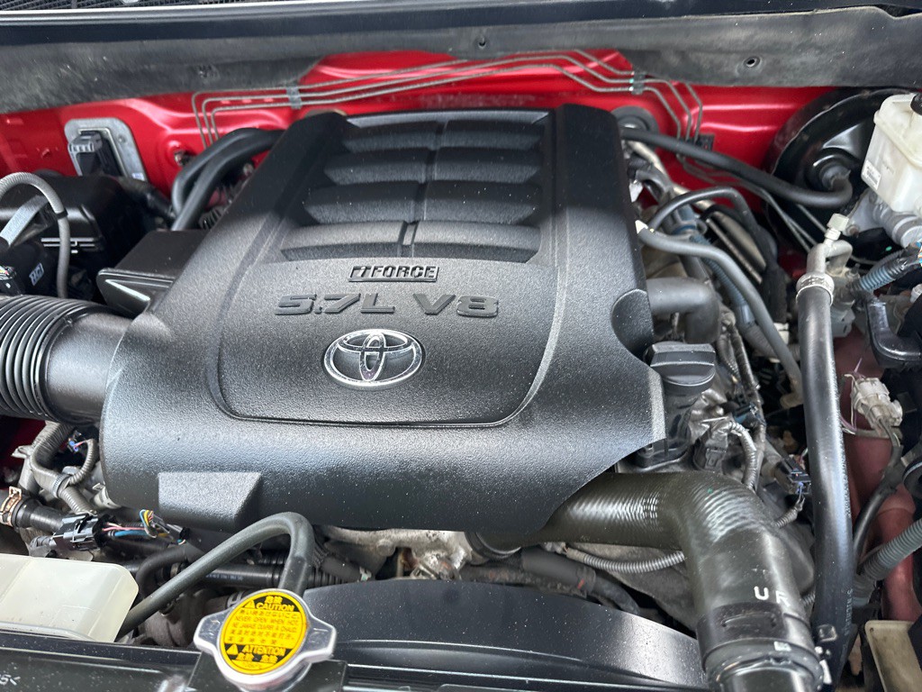 2014 Toyota Tundra Image 16