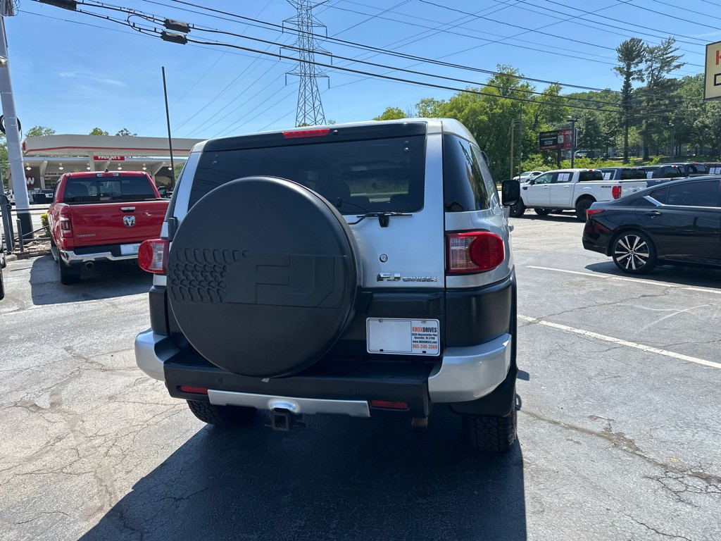 2008 Toyota FJ Cruiser Image 3
