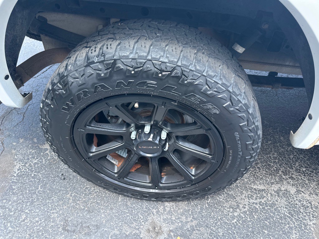 2017 Ford F-150 Image 12