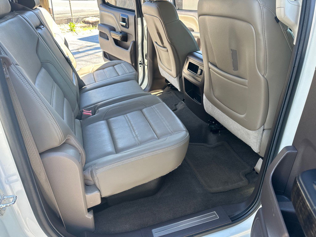 2015 GMC Sierra Image 8