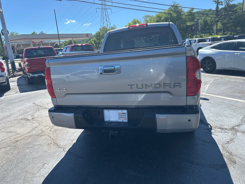 2016 Toyota Tundra Image 3