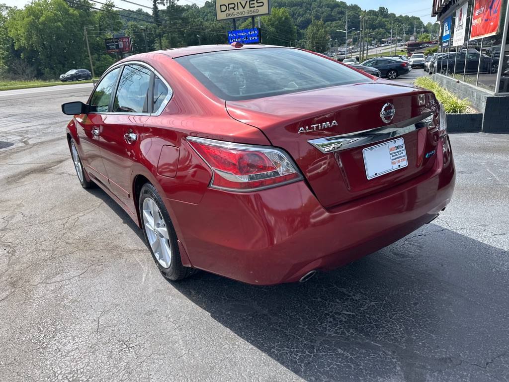 2014 Nissan Altima Image 2