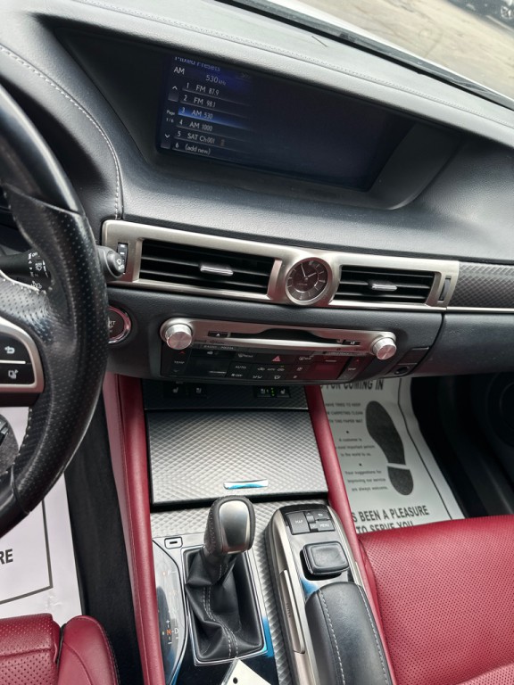 2017 Lexus GS Image 19