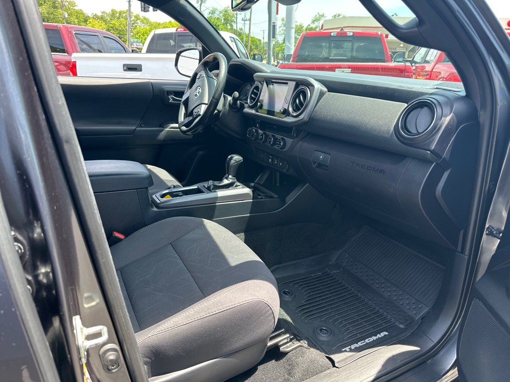 2018 Toyota Tacoma Image 7