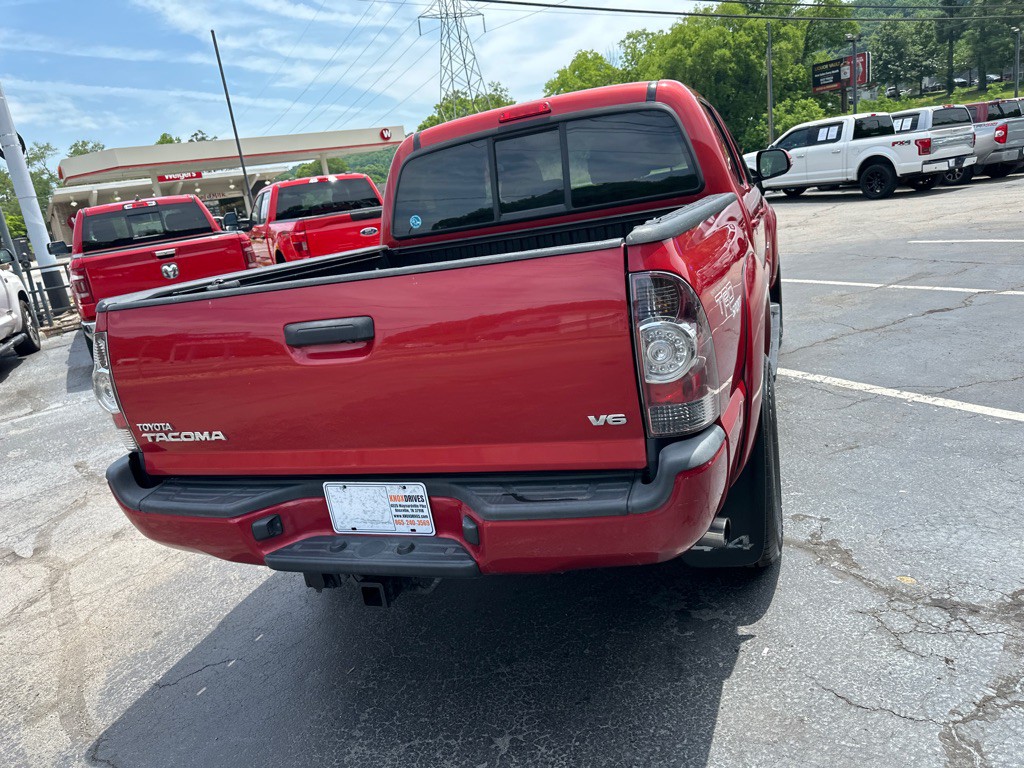 2013 Toyota Tacoma Image 3