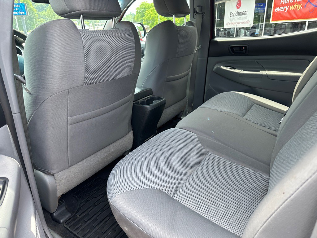 2013 Toyota Tacoma Image 10