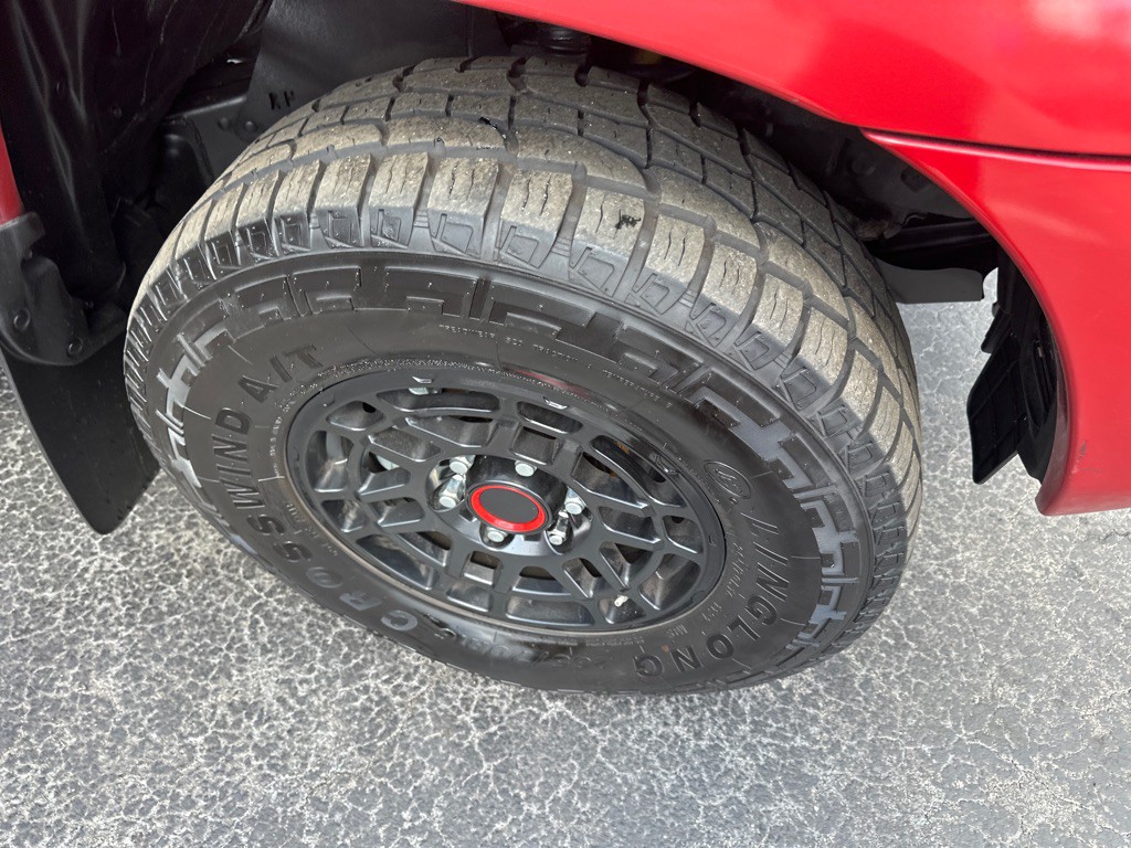 2013 Toyota Tacoma Image 16
