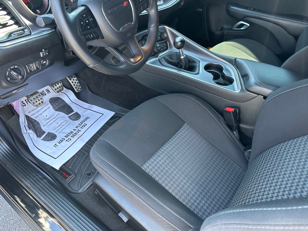 2018 Dodge Challenger Image 14